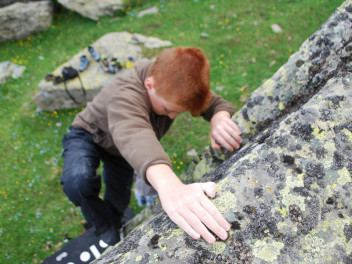 Climbing approach for children (photo Visitmonterosa)