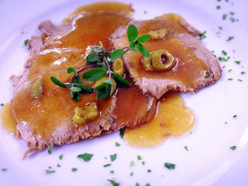 Roast veal with olives