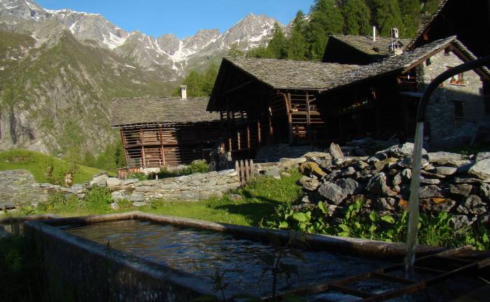 Traditional rascardas of the Monte Rosa area